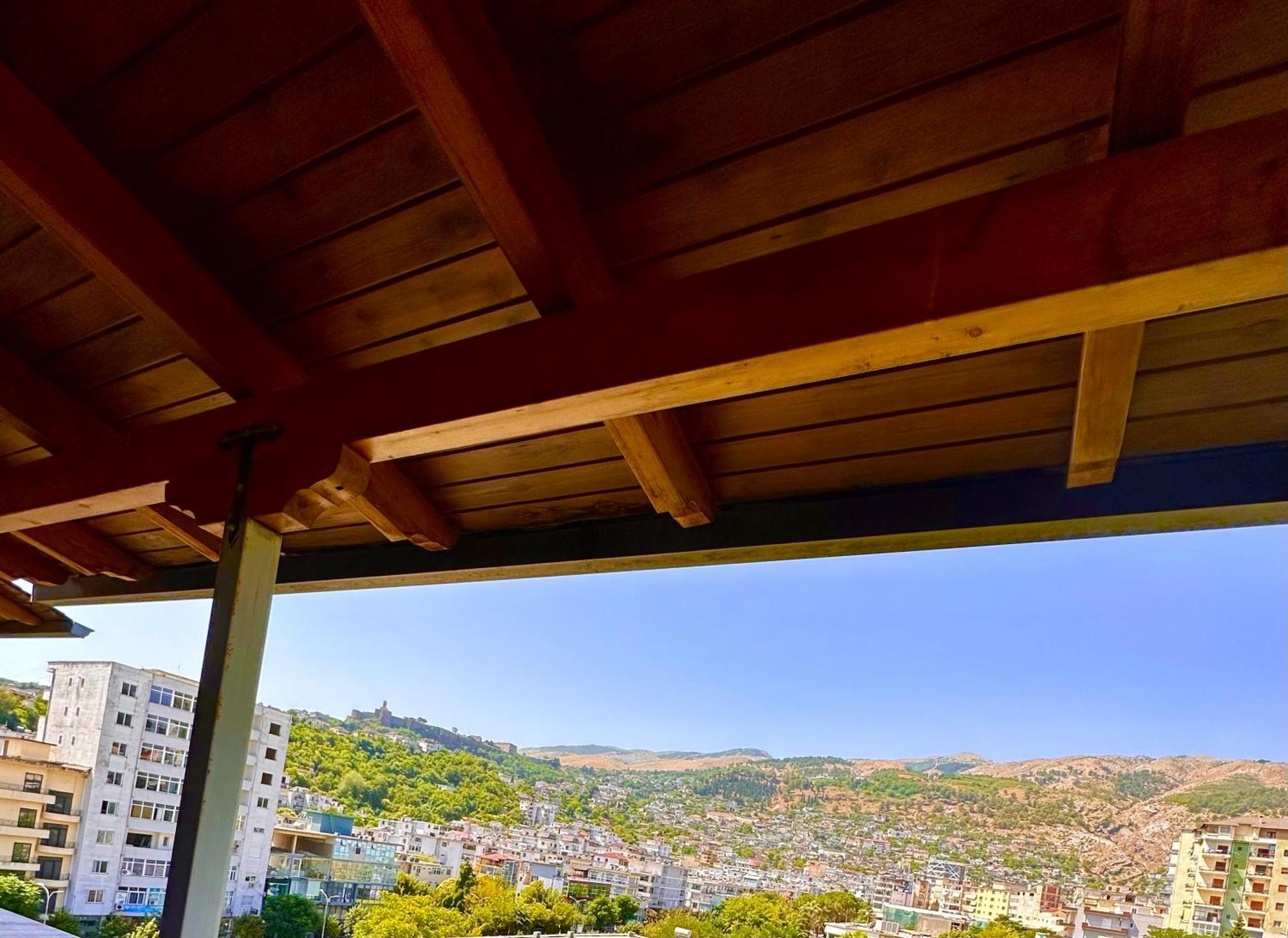 The Luxe Apartments Gjirokastër Exterior foto